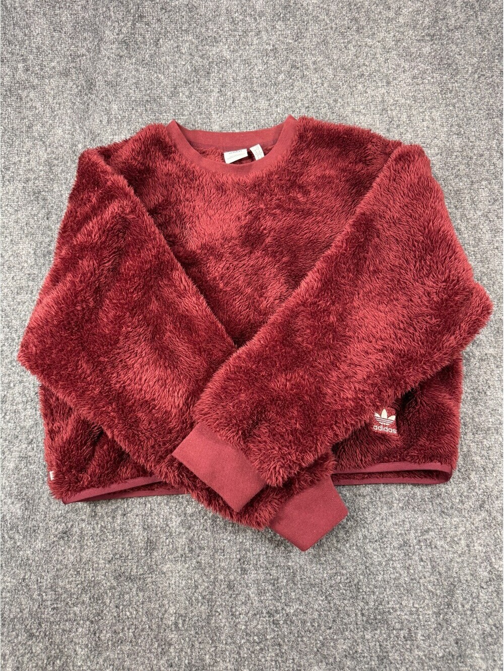 Adidas Essentials+ Fluffy Teddy Sweater Womens Medium Red Long Sleeve Pullover